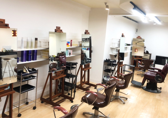 住吉大社駅前　美容室cre-cre (クリクリ)住吉大社店 ファサード